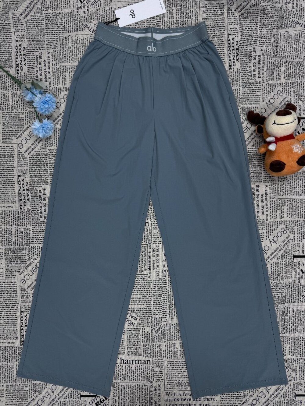 👉 NWT Alo Yoga Suit Up Pants Steel Grey Wide Leg Trousers 30" Inseam😝 - Picture 2 of 8